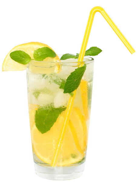 Lemonade with ice cubes - 写真・画像