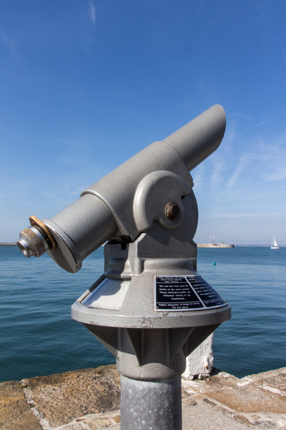 Télescope au port de Dun Laoghaire, Irlande, 2015
 - Photo, image