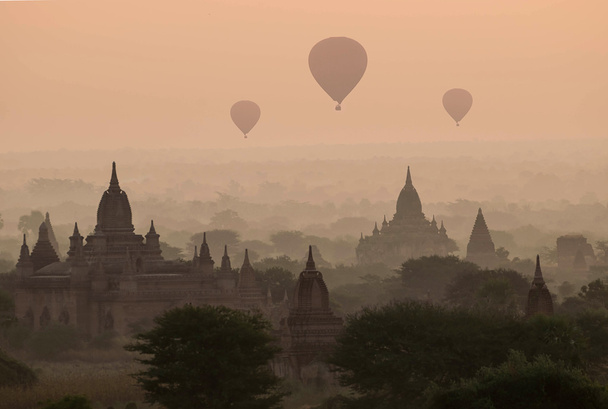 Пагода Баган Мьянма
 - Фото, изображение