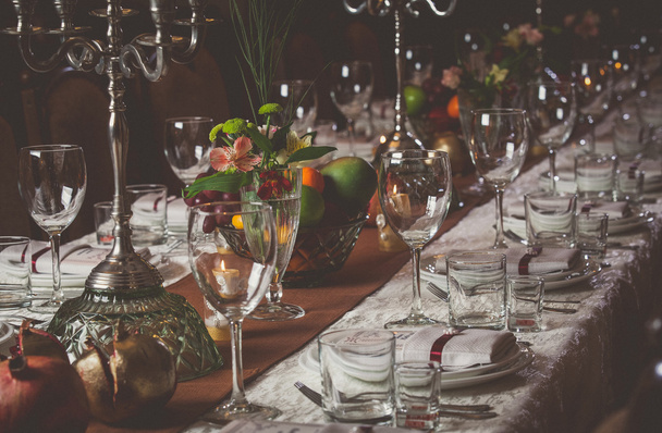 Décoration de table festive
 - Photo, image