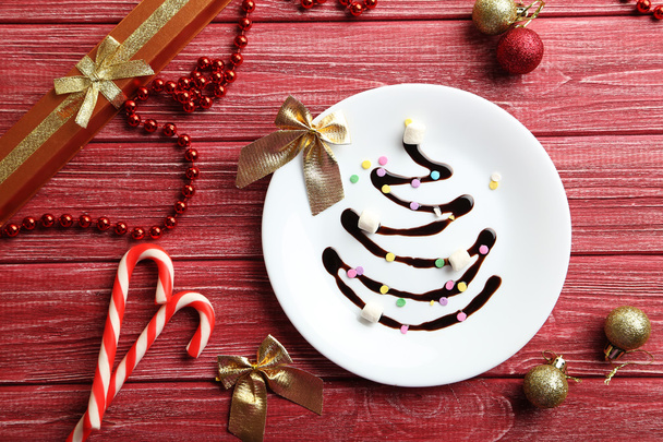Chocolate christmas fir-tree - Valokuva, kuva