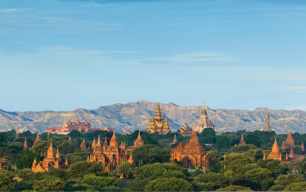 I Templi di Bagan all'alba, Bagan, Myanmar
 - Foto, immagini