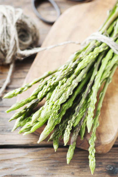 asparagus on wooden table - 写真・画像