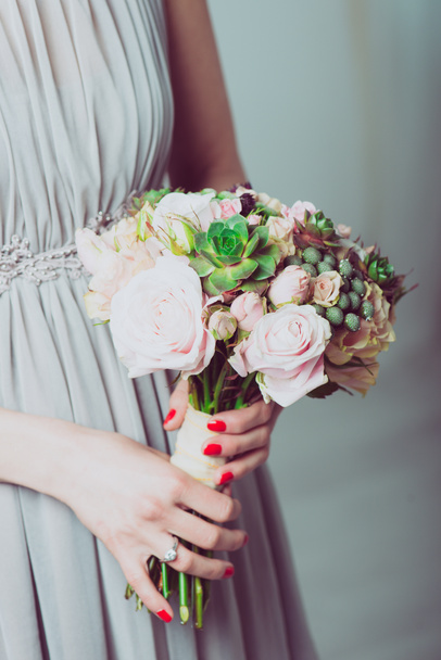 весільний букет з квітів
 - Фото, зображення