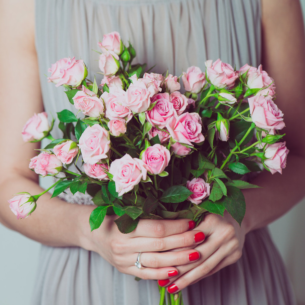 ślubny bukiet kwiatów - Zdjęcie, obraz