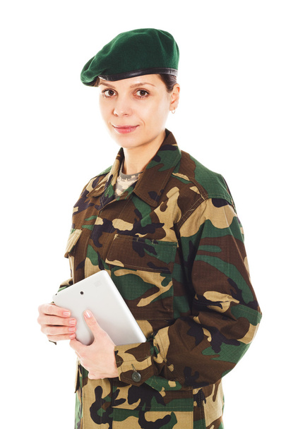 Portrét vojáka dívky ve vojenské uniformě - Fotografie, Obrázek