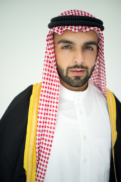 Arabic young sheikh posing - Foto, afbeelding