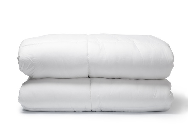 Теплое и удобное сложенное белое одеяло
 - Фото, изображение
