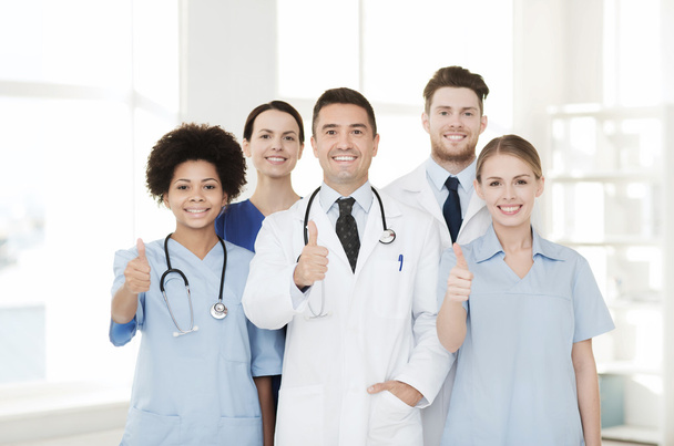 group of happy doctors at hospital - Φωτογραφία, εικόνα