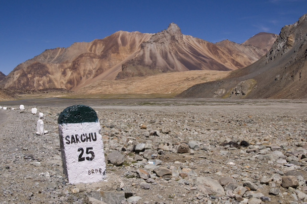 Strada per Ladakh
 - Foto, immagini