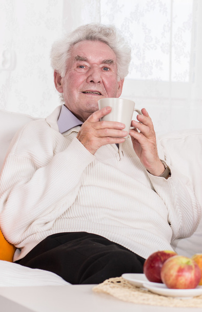 Senior man with coffee - Φωτογραφία, εικόνα
