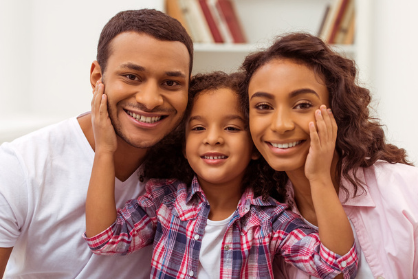 Happy Afro-American family - Фото, изображение