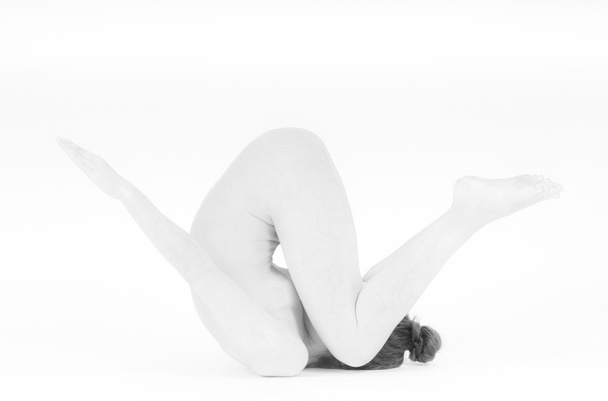 Kobieta, wykonując pozycje jogi - Zdjęcie, obraz