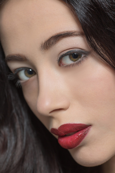 Portrait of fashion lady with dark red lips - Foto, Imagen