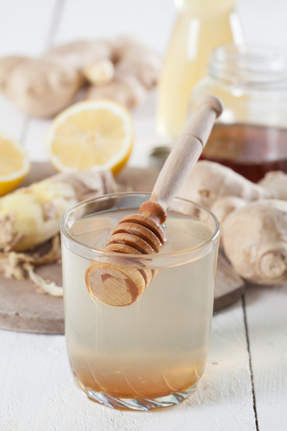 Ginger drink with honey and lemon - Valokuva, kuva