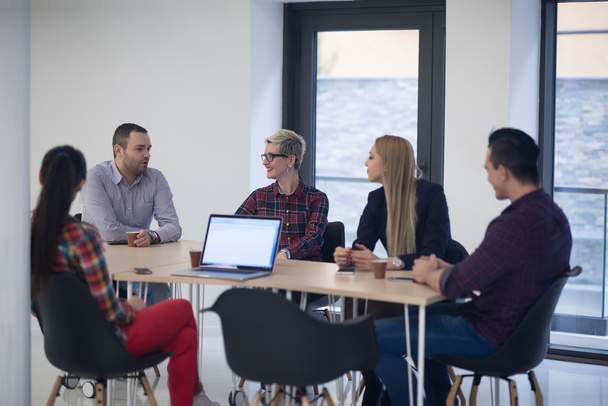 startup business team on meeting - Foto, imagen