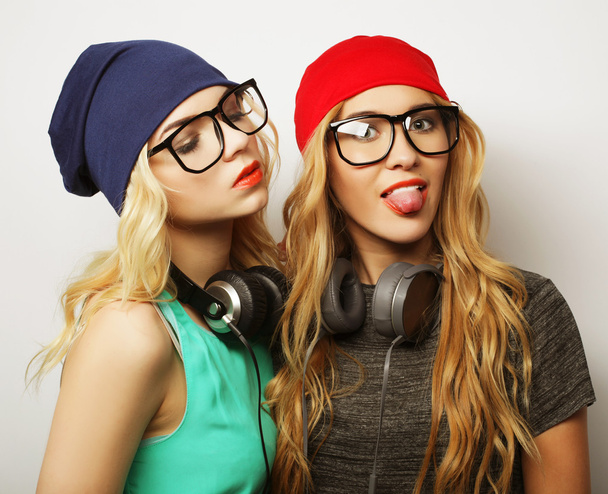 two best friends hipster girls - Foto, immagini