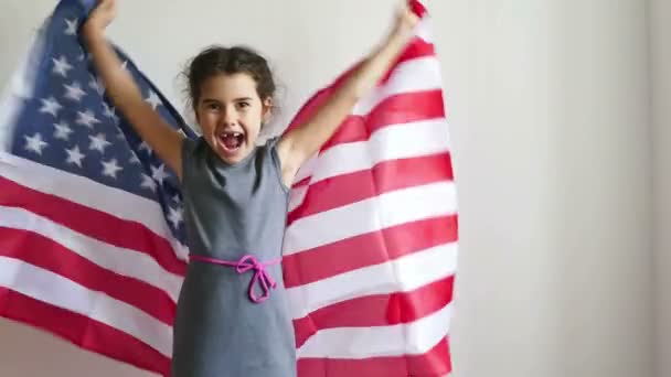 girl teen shouting holding American flag usa - Imágenes, Vídeo