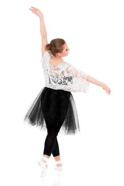 Young beautiful ballet dancer - Foto, Bild