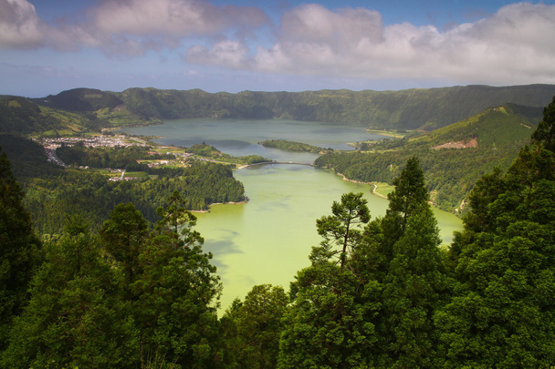 Sete Cidades jezer, Lagoa Verde a Lagoa Azul - Fotografie, Obrázek