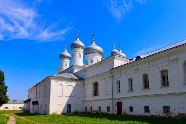 Catedral de Spassky en el monasterio de Yuriev
. - Foto, imagen