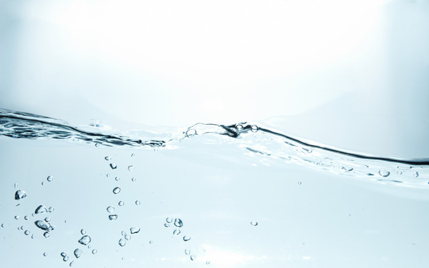 Salpicaduras de agua
 - Foto, imagen