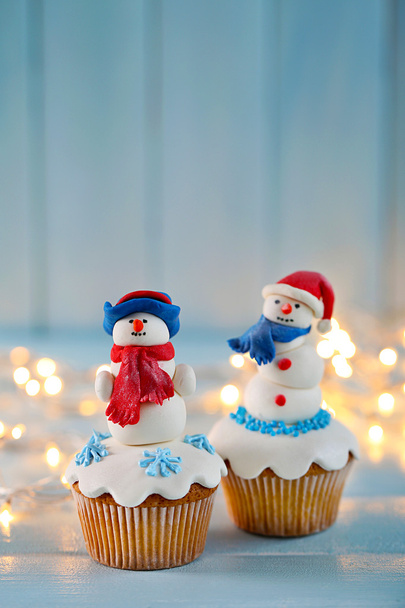 Christmas cupcakes with lights - 写真・画像