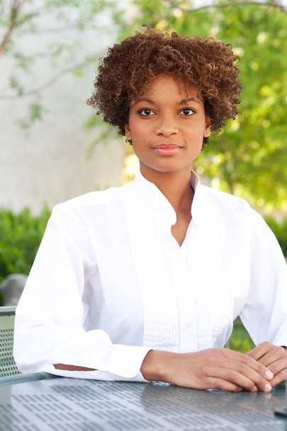 Csinos afroamerikai ügyvezető - Fotó, kép