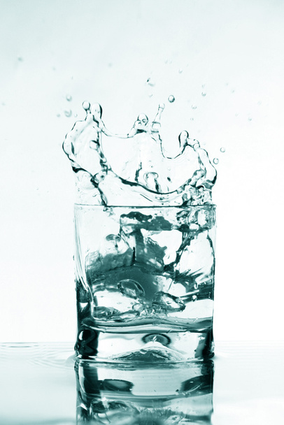 Vodka splash - Foto, afbeelding