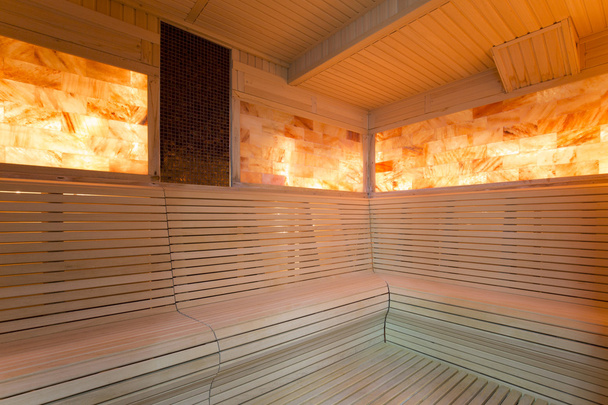 Interior of a salt room at spa center - Foto, immagini