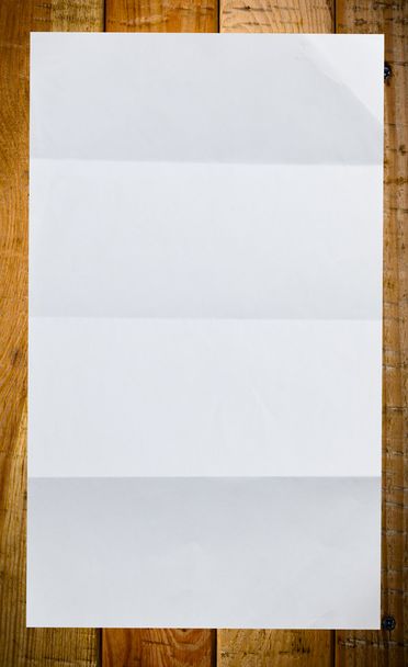 list bílého papíru na dřevo - Fotografie, Obrázek