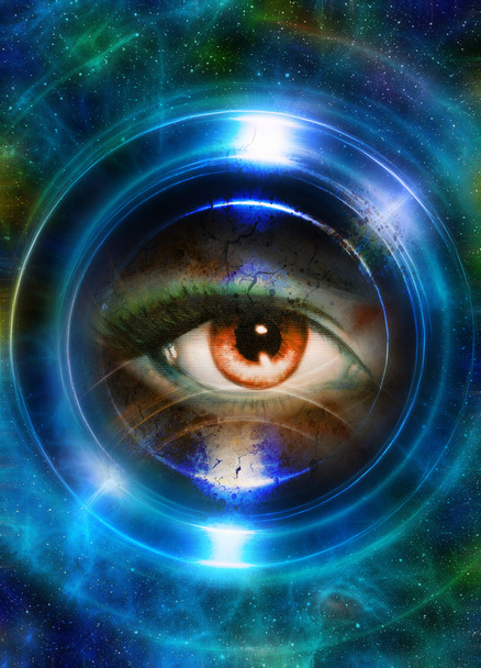 Ojo de mujer y espacio cósmico, con círculo de luz. color azul
 - Foto, imagen