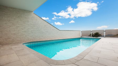 Designvorlage Modern Building with swimming Pool für Zoom Background