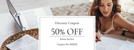 Discount Offer on Room Services Coupon Modelo de Design