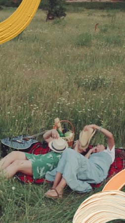 Yaz Tatili Gençler Piknikte TikTok Video Tasarım Şablonu