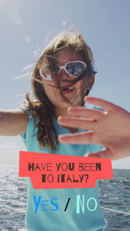 Happy Girl at the Beach TikTok Video Tasarım Şablonu