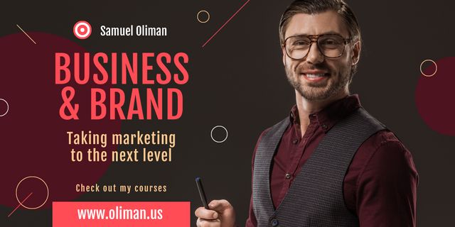 Marketing Event Announcement with Smiling Businessman Twitter – шаблон для дизайна