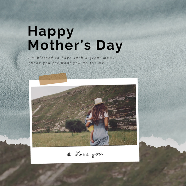 Mom carrying Child on Mother's Day Animated Post Tasarım Şablonu