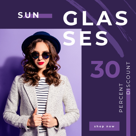 Plantilla de diseño de Glasses Offer with Woman Wearing Sunglasses Animated Post 