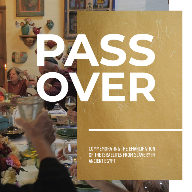 Passover Celebration with Family at Dinner Table Animated Post Modelo de Design