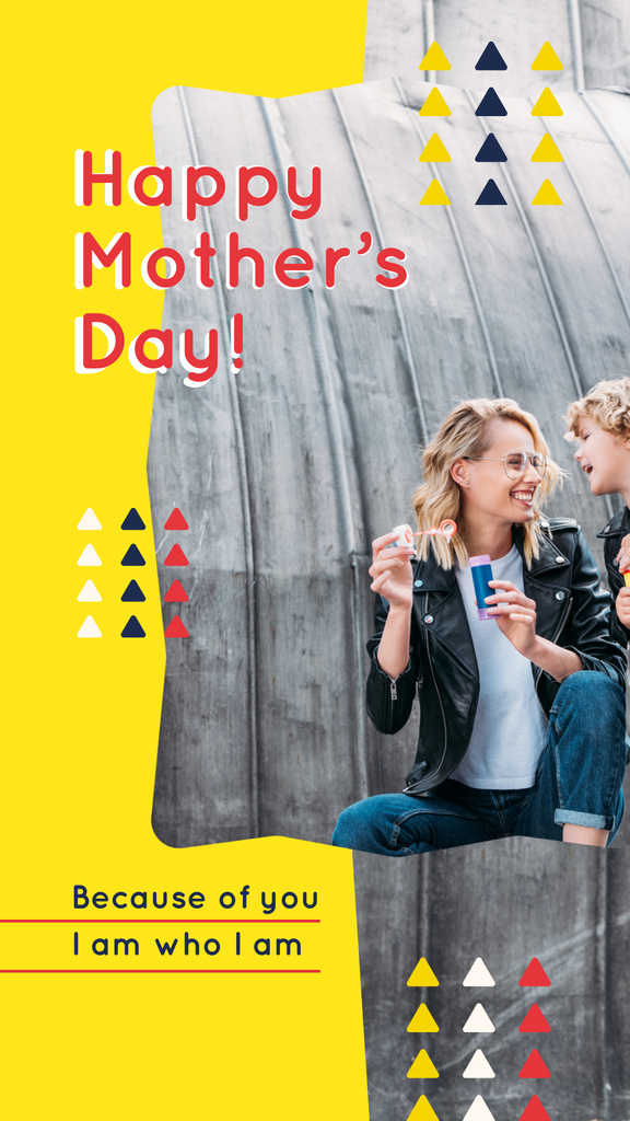Plantilla de diseño de Happy Mom with Her Son on Mother's Day Instagram Story 
