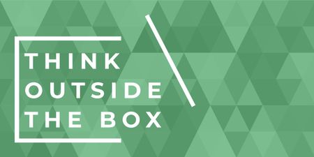 Think outside the box quote on green pattern Image Modelo de Design