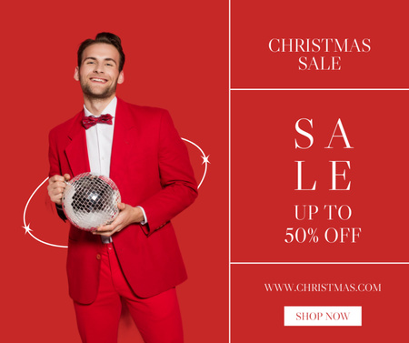Homem sorridente de terno vermelho segurando bola de discoteca na venda de Natal Facebook Modelo de Design