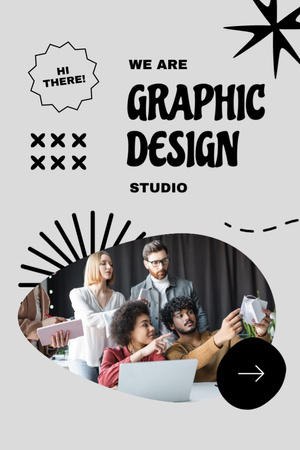 Graphic Design Studio Ad with Coworkers Flyer 4x6inデザインテンプレート