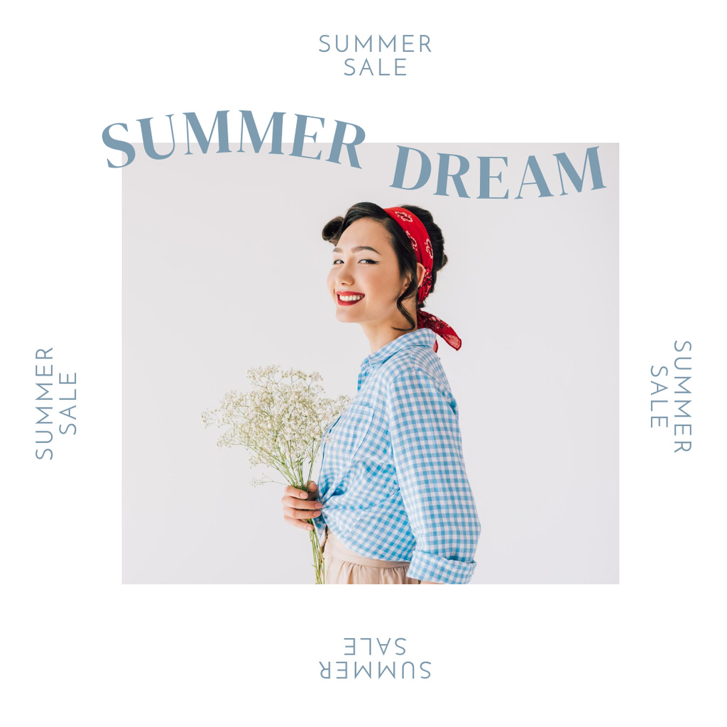 Platilla de diseño Summer Sale Announcement with Smiling Woman Instagram