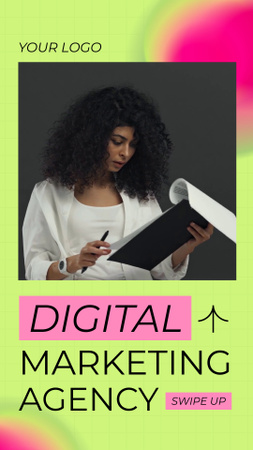 Platilla de diseño Offer of Digital Marketing Agency Services with Businesswoman Instagram Video Story