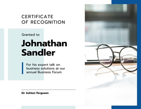 Template di design Business Forum talk Recognition with glasses in blue Certificate