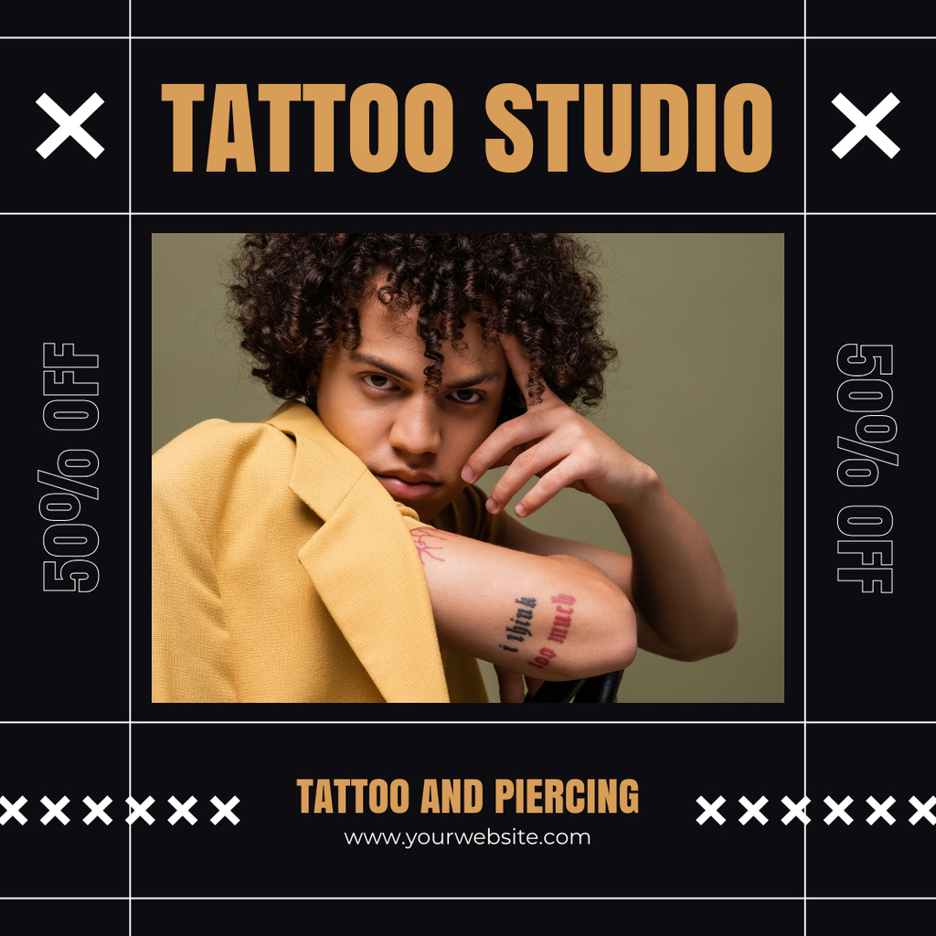 Designvorlage Tattoo Studio With Piercing Service And Discount für Instagram