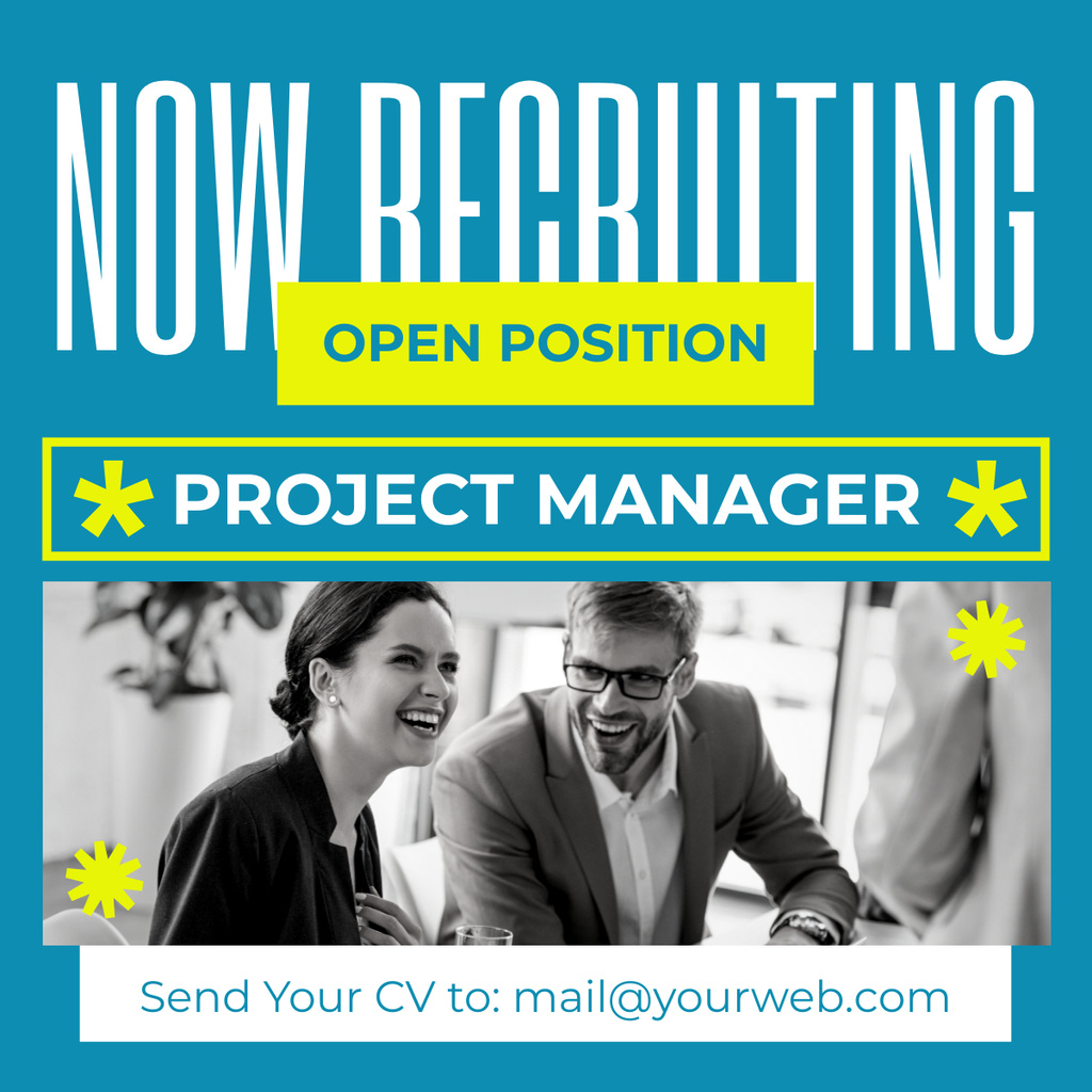 Platilla de diseño Recruitment of Project Manager LinkedIn post