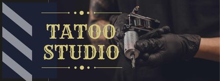 Artist in Tattoo Studio Facebook cover Modelo de Design